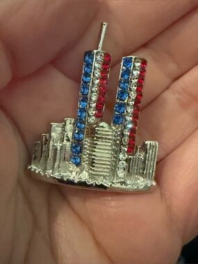 Patriotic 9/11 Memorial Twin Towers Rhinestone Brooch